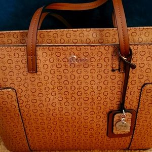 BRAND NEW! Guess Tote Bag